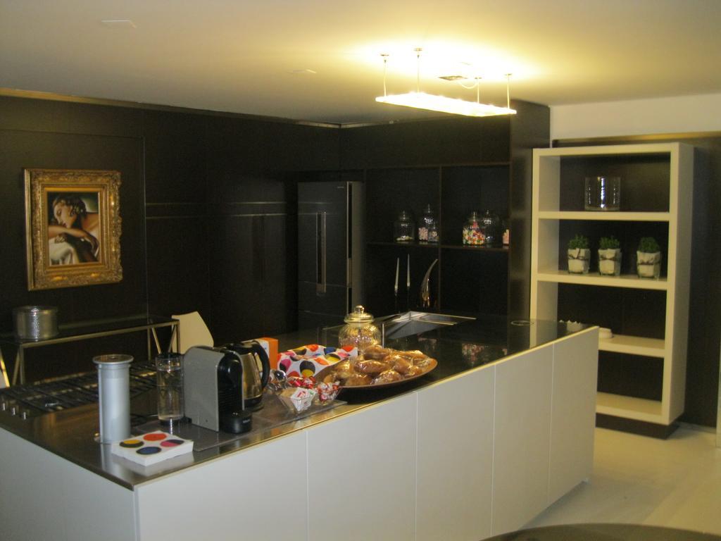A14 Business Suite Sesto San Giovanni Bilik gambar