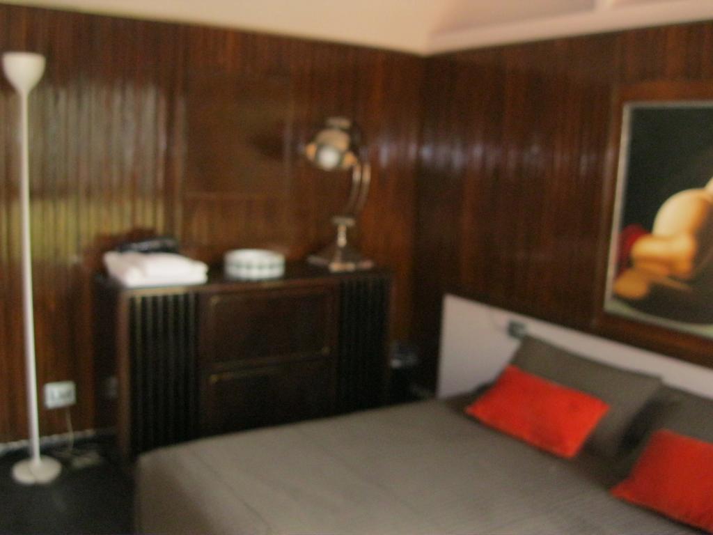A14 Business Suite Sesto San Giovanni Luaran gambar