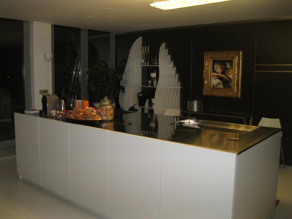 A14 Business Suite Sesto San Giovanni Luaran gambar