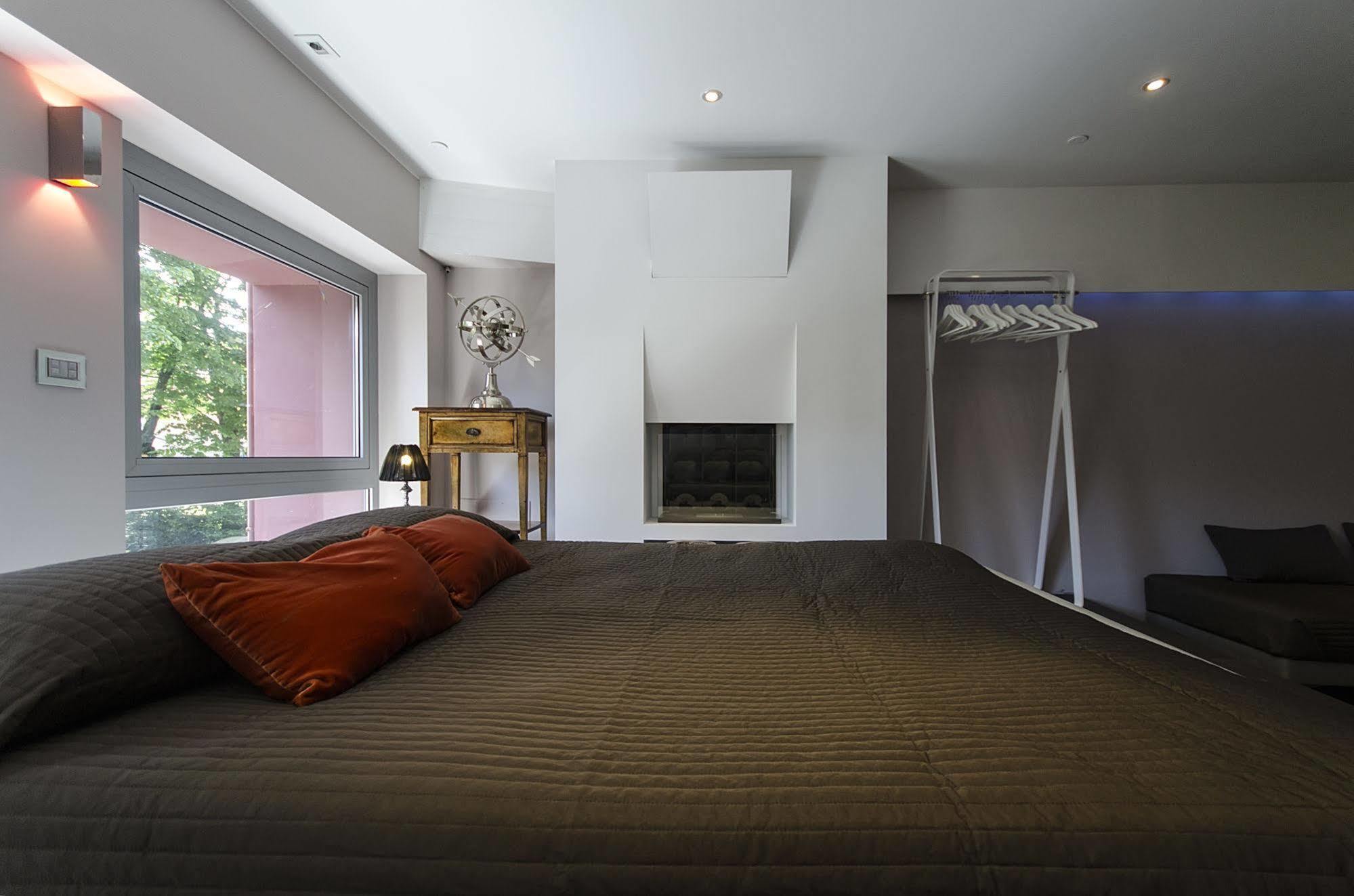 A14 Business Suite Sesto San Giovanni Luaran gambar
